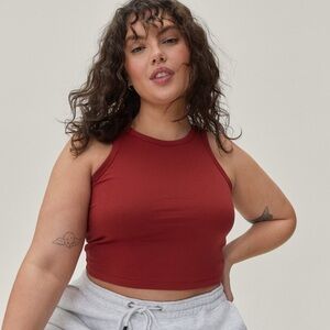 ✨BNWT - Nasty Gal Plus Size Jersey Racerback Crop Top - size 24✨